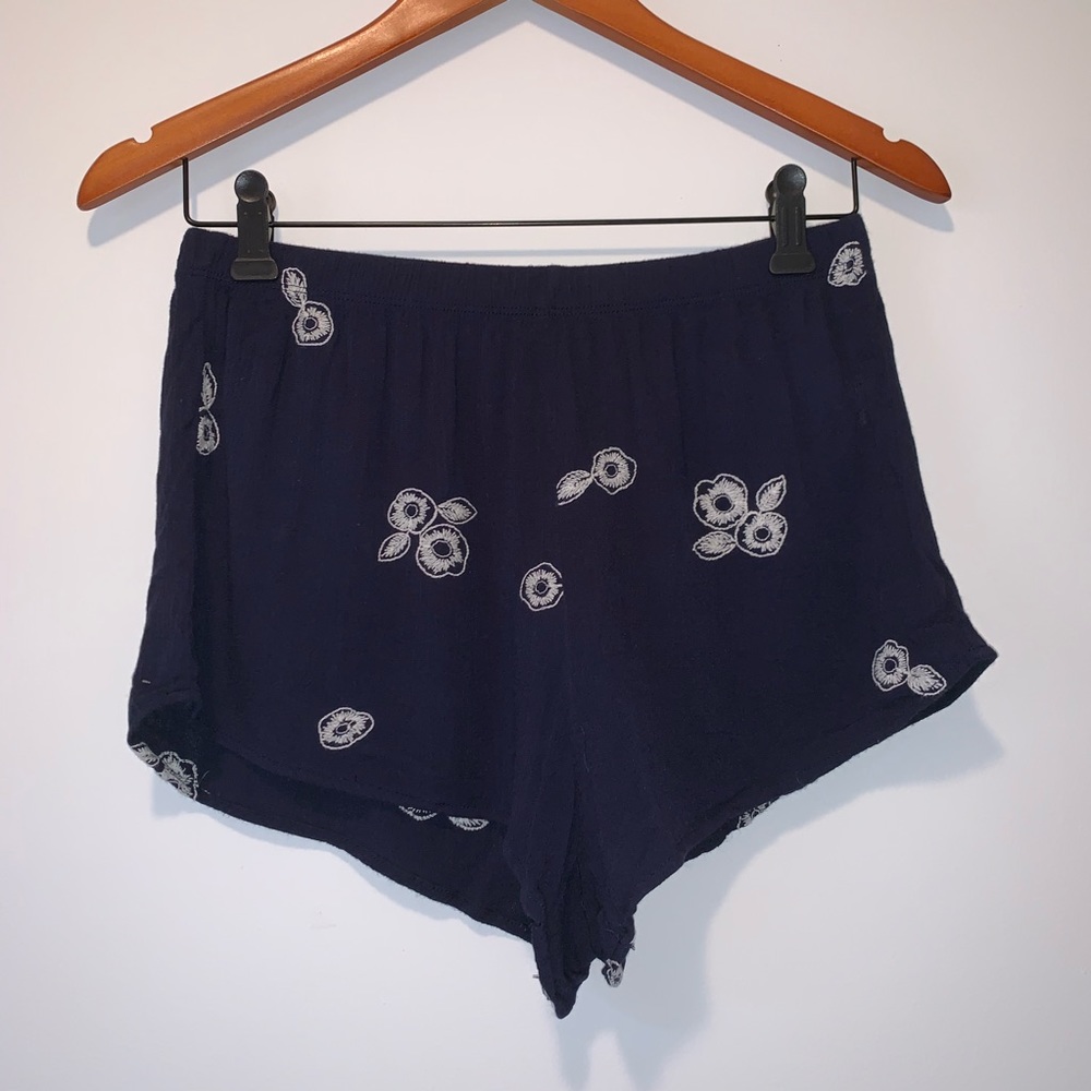 Lottie Moss (PacSun) Soft Short (S)